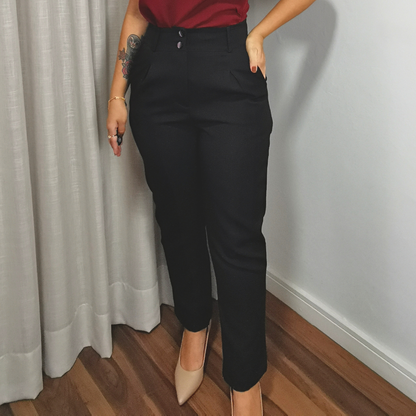 calça alfaiataria feminina preta bolso funcional tecido encorpado