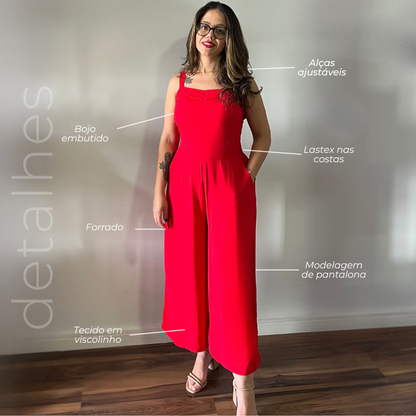 Macacão Pantalona em Viscolinho Vermelho