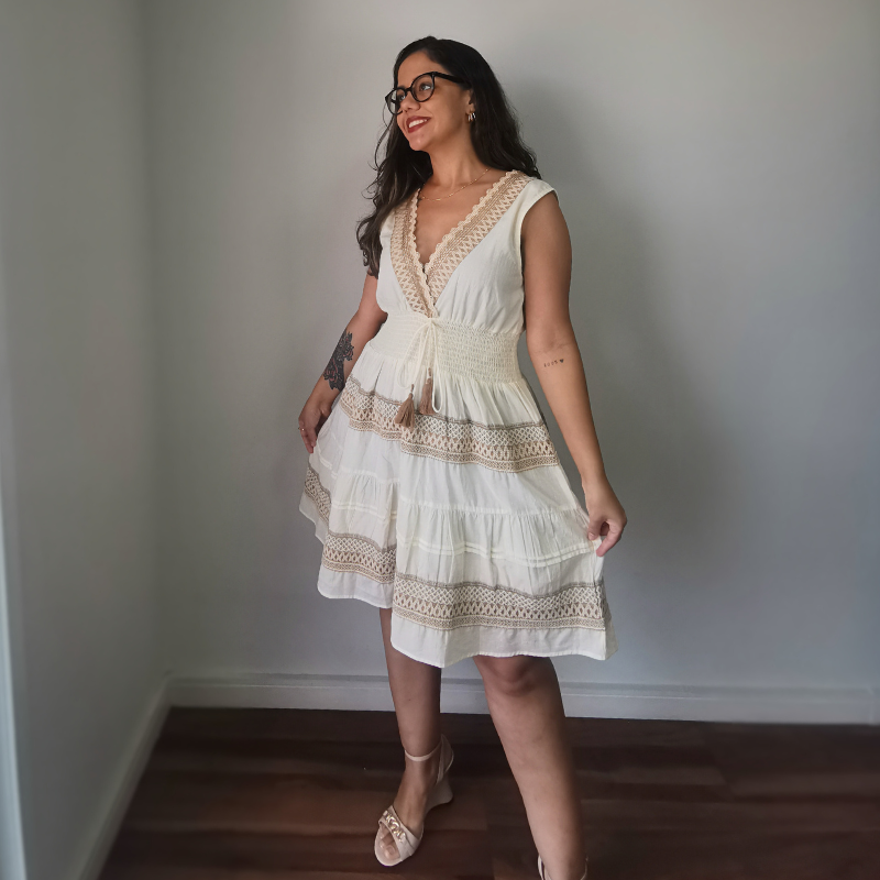 Vestido Curto em Algodão Amara