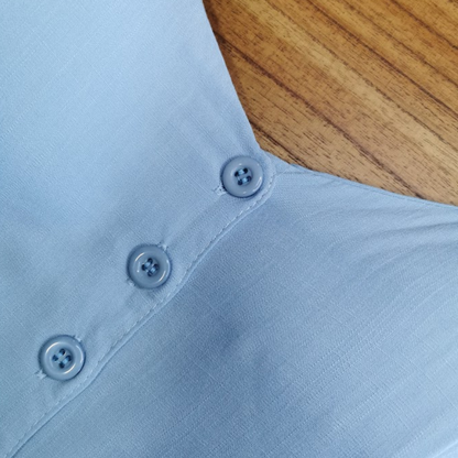 Vestido Midi em Viscose com Botões Azul Claro