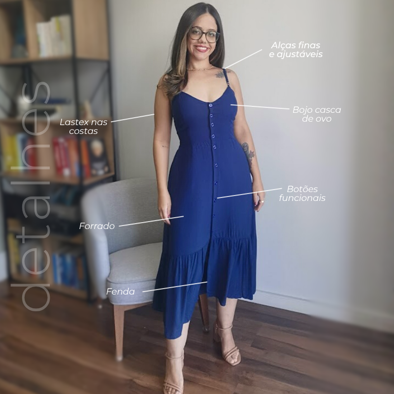 Vestido Midi em Viscose com Botões Azul Marinho