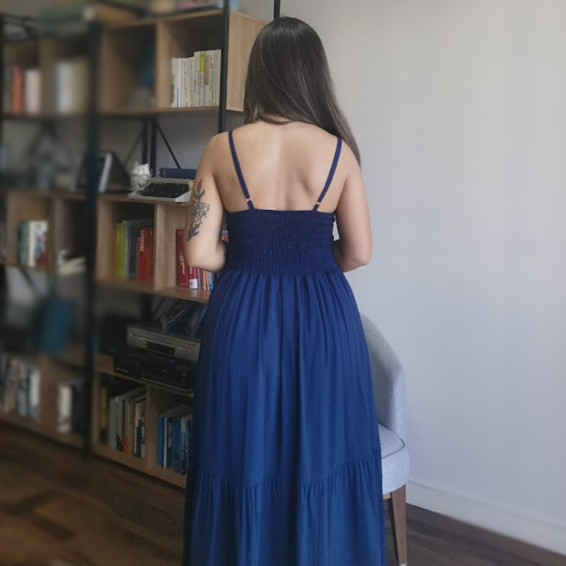 Vestido Midi em Viscose com Botões Azul Marinho
